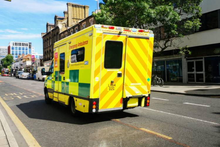 Key worker vehicle repairs Wimborne